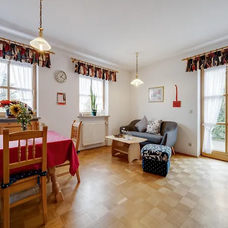 Spacious With Sauna In Schonsee Appartamento *