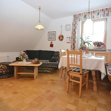 Spacious With Sauna In Schonsee Appartamento