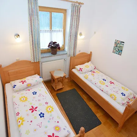 Spacious With Sauna In Schonsee Appartamento *