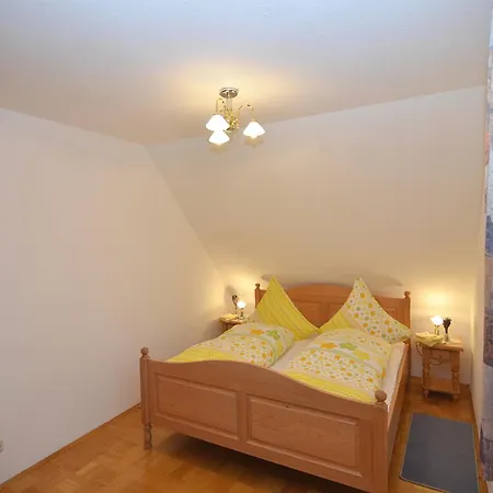Spacious With Sauna In Schonsee Appartamento