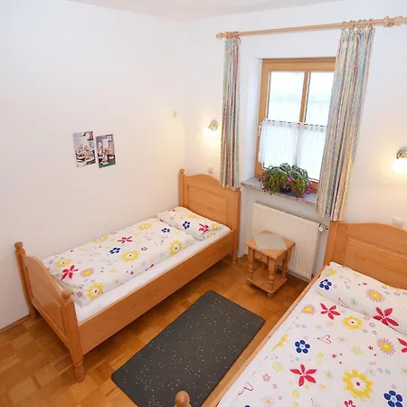 Spacious With Sauna In Schonsee Appartamento